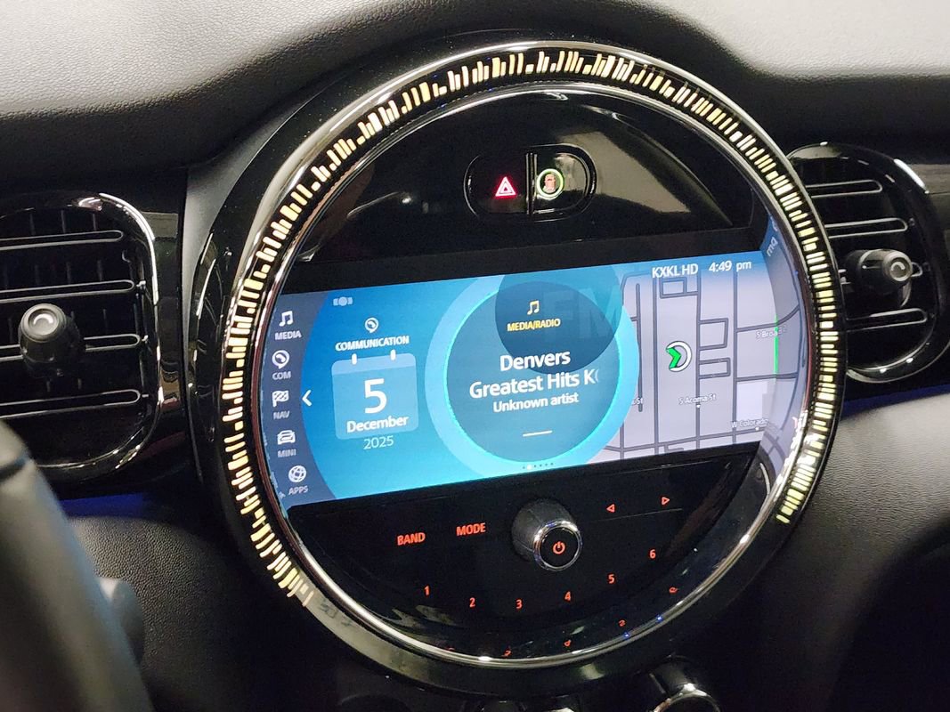 Used 2022 MINI Cooper SE image 22