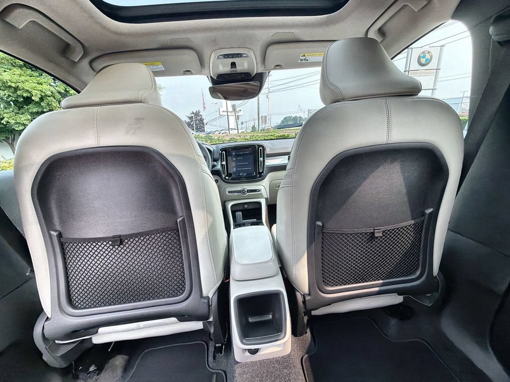 Used 2021 Volvo XC40 T5 Momentum AWD/4WD image 20