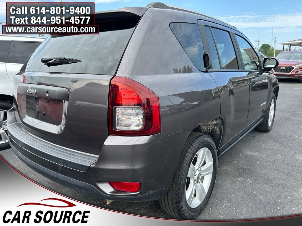 Used 2017 Jeep Compass Sport AWD/4WD image 4