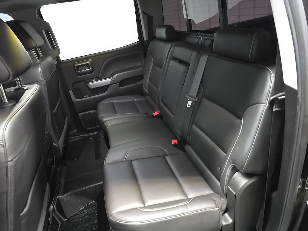 Used 2019 Chevrolet Silverado 2500 LTZ w/ Midnight Edition AWD/4WD image 32