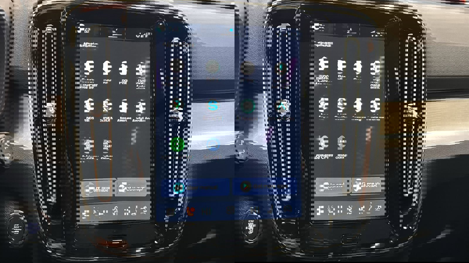 Used 2026 Volvo XC40 B5 Ultra w/ Protection Package Premier image 17