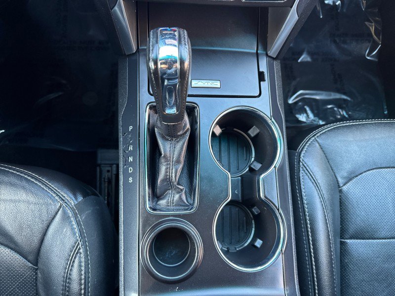 Used 2017 Ford Explorer Limited image 26