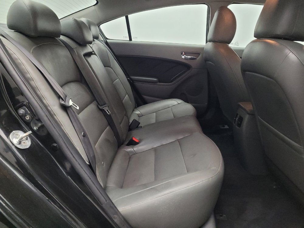 Used 2017 Kia Forte EX image 19