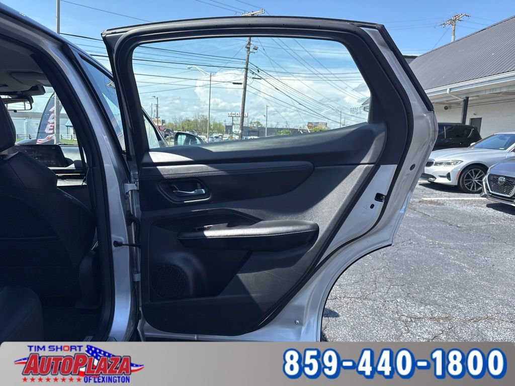 Used 2024 Nissan Ariya AWD image 25