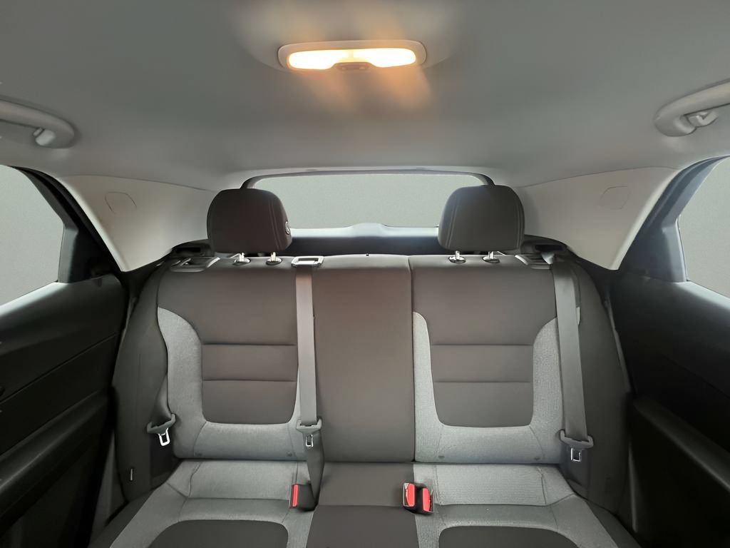 Used 2023 Chevrolet TrailBlazer LT w/ Convenience Package FWD image 17