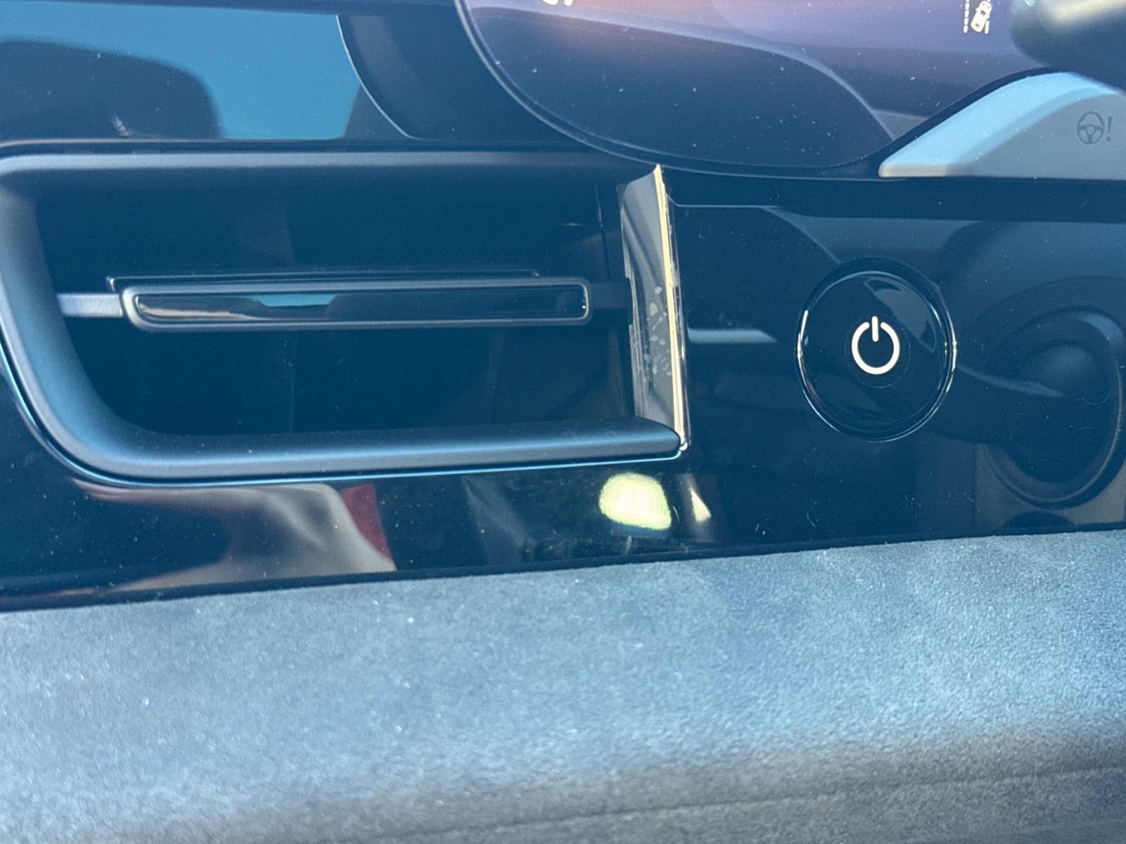 New 2026 Porsche Taycan GTS image 32