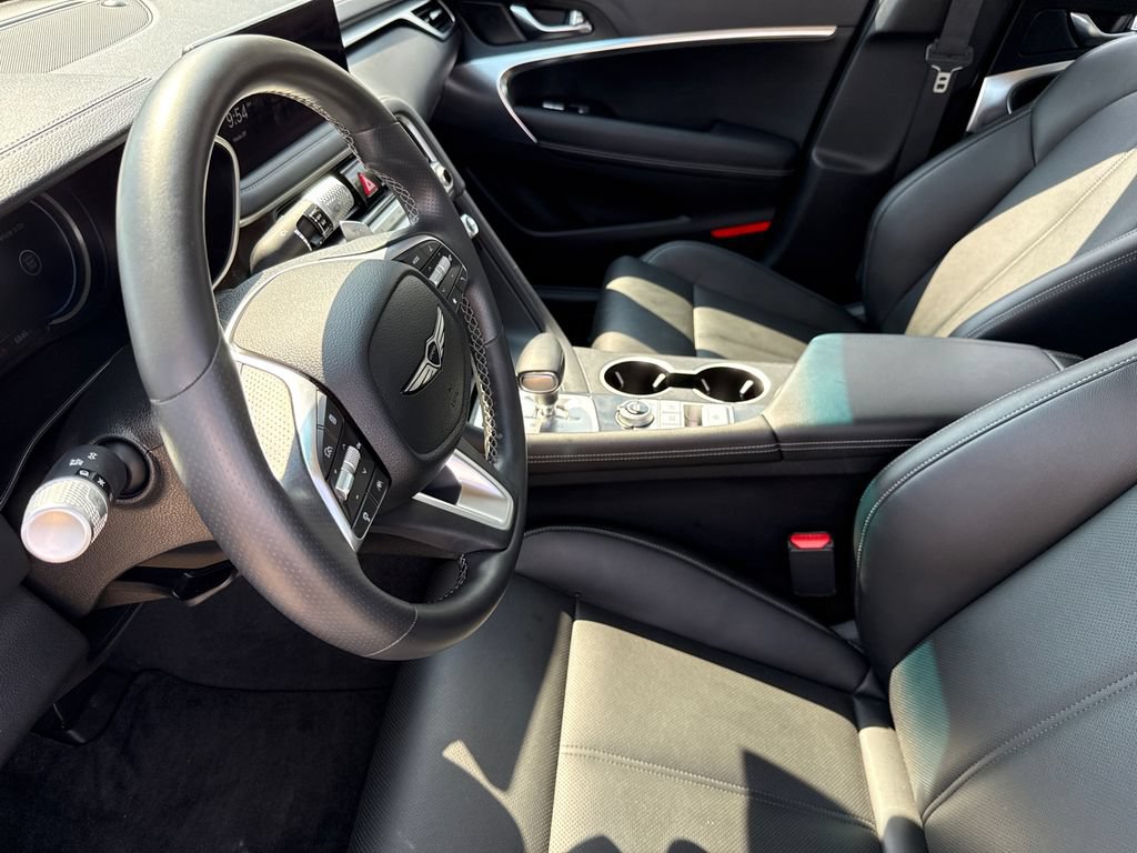 Used 2026 Genesis G70 2.5T AWD/4WD image 18