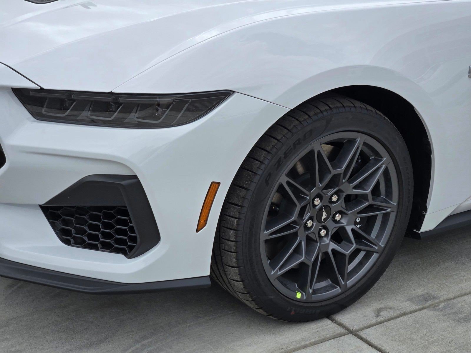 New 2026 Ford Mustang GT w/ GT Performance Package RWD image 6