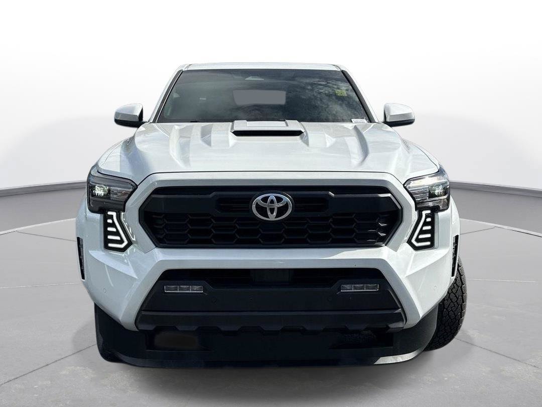 Used 2024 Toyota Tacoma TRD Sport w/ TRD Sport Upgrade Package AWD/4WD image 3