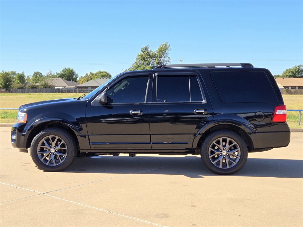 Used 2017 Ford Expedition Limited w/ Equipment Group 301A image 4