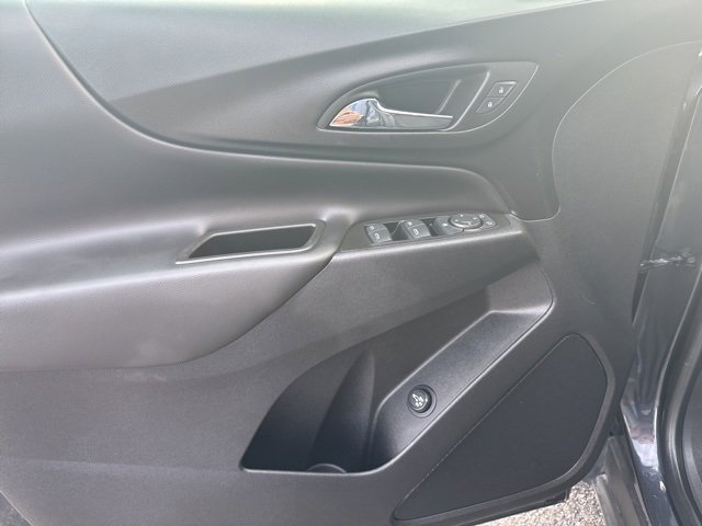 Used 2022 Chevrolet Equinox LT image 9