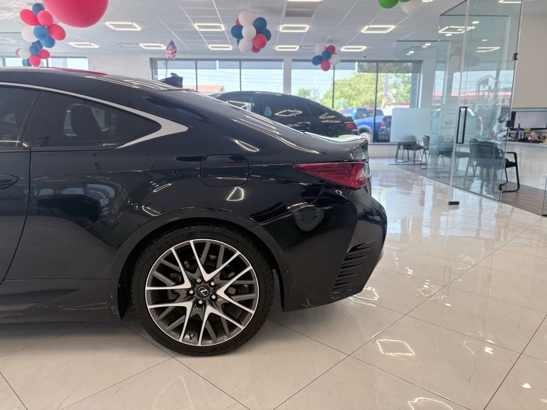 Used 2017 Lexus RC 300 AWD image 7