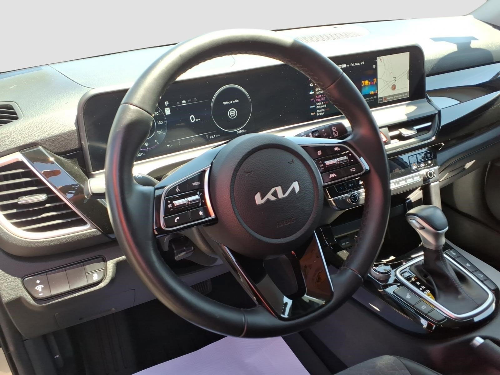 Used 2024 Kia Seltos X-Line AWD/4WD image 12