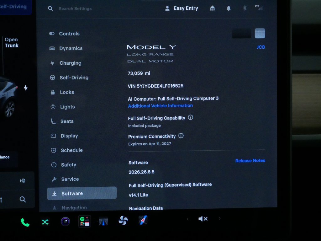 Used 2020 Tesla Model Y Long Range AWD/4WD image 30