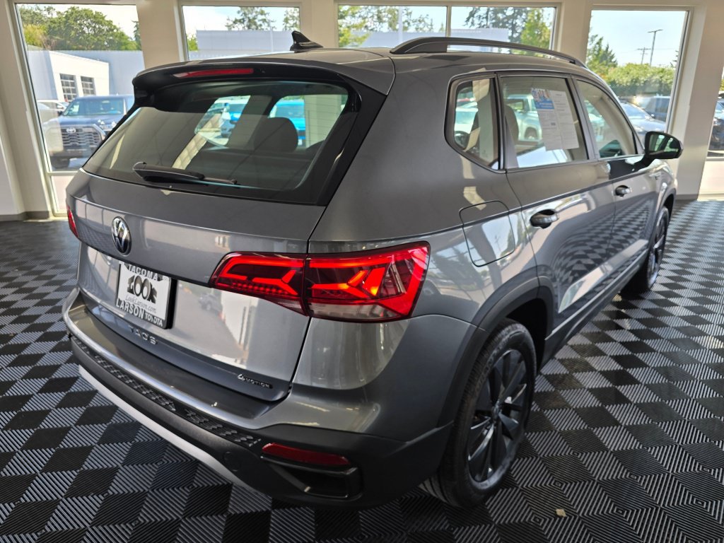 Used 2022 Volkswagen Taos S AWD/4WD image 3