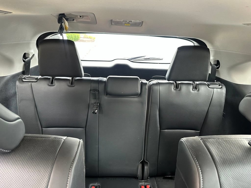 Used 2020 Toyota Highlander Limited AWD/4WD image 23