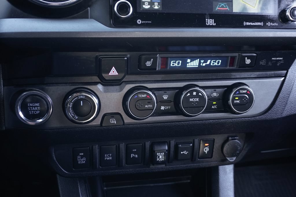 Used 2021 Toyota Tacoma TRD Pro AWD/4WD image 33
