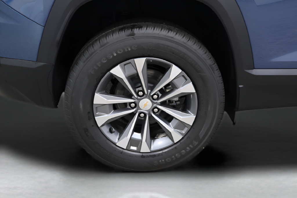 New 2027 Chevrolet Equinox LT w/ Convenience Package II FWD image 36
