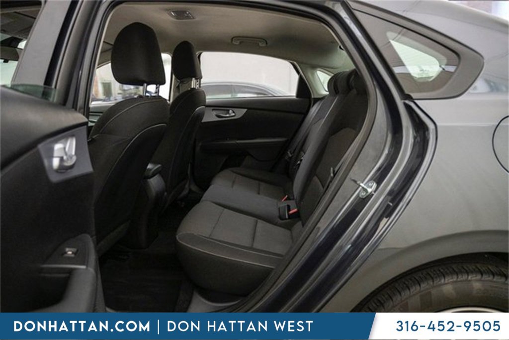 Used 2024 Kia Forte LXS image 22