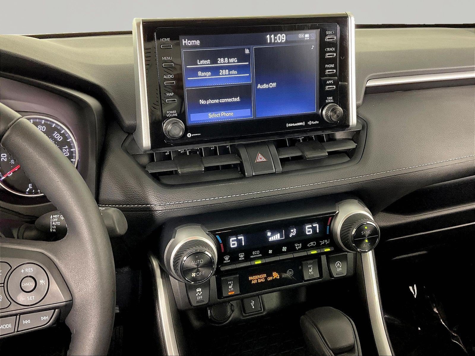 Used 2021 Toyota RAV4 XLE w/ Convenience Package AWD/4WD image 9
