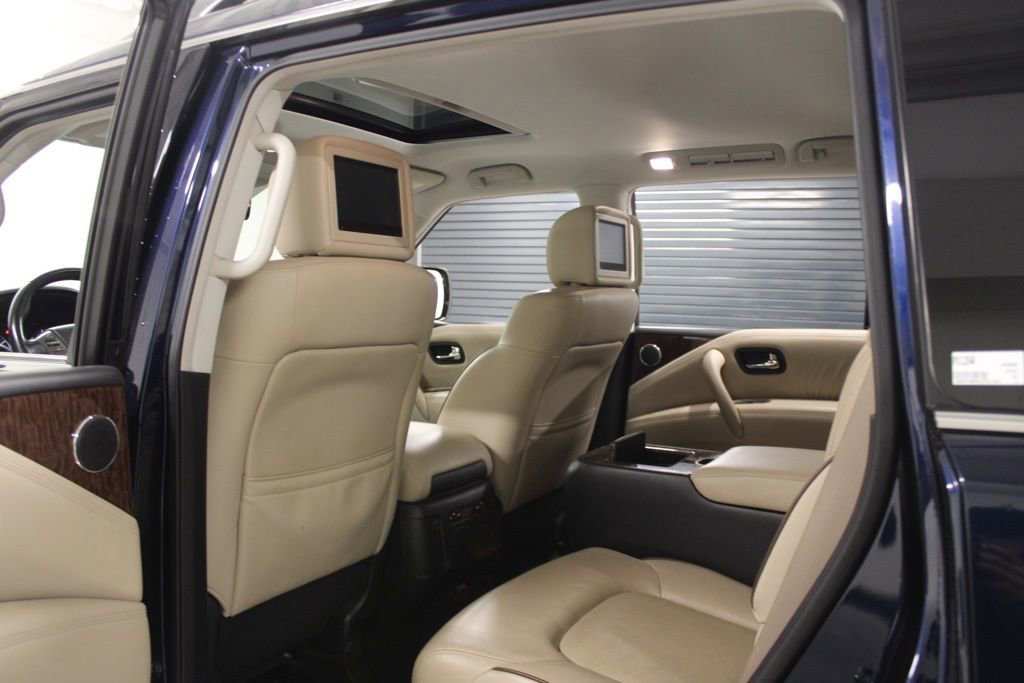 Used 2020 Nissan Armada Platinum w/ Captain's Chairs Package AWD/4WD image 39