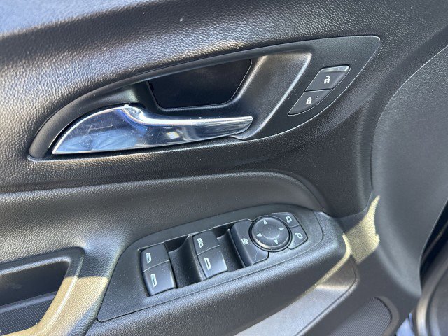 Used 2021 Chevrolet Equinox LT image 15