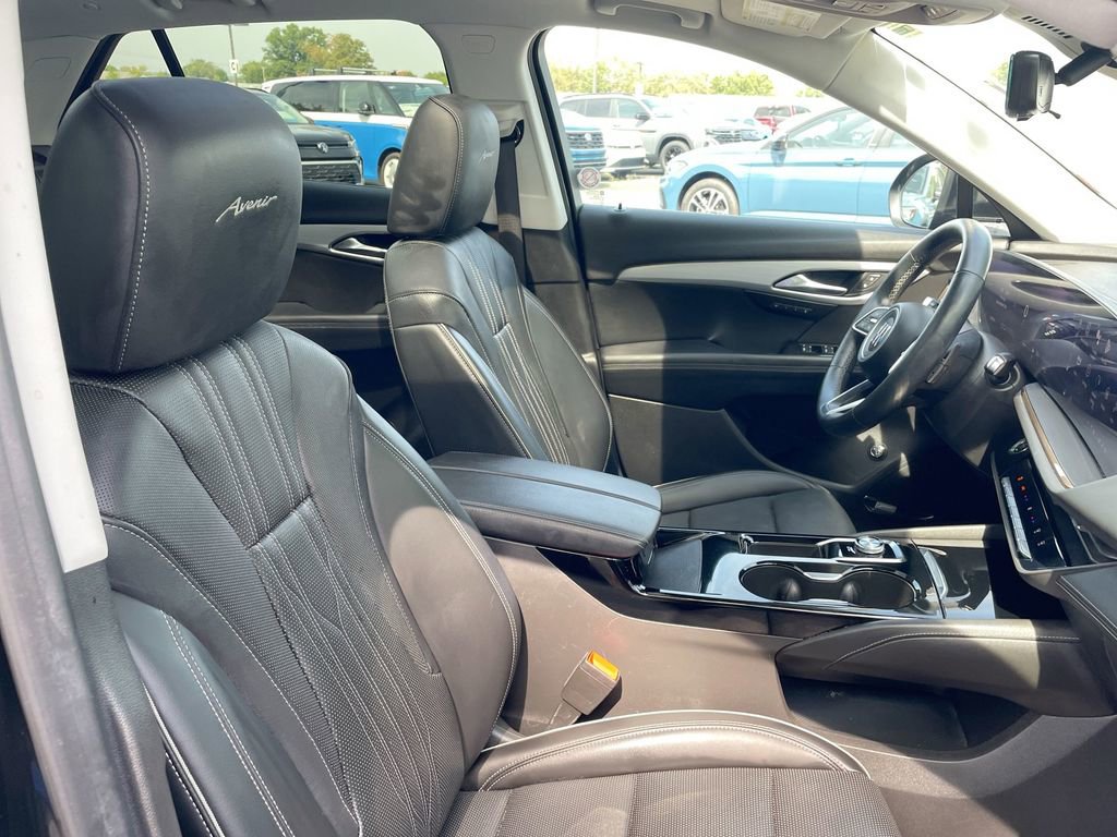 Used 2024 Buick Envision Avenir image 52