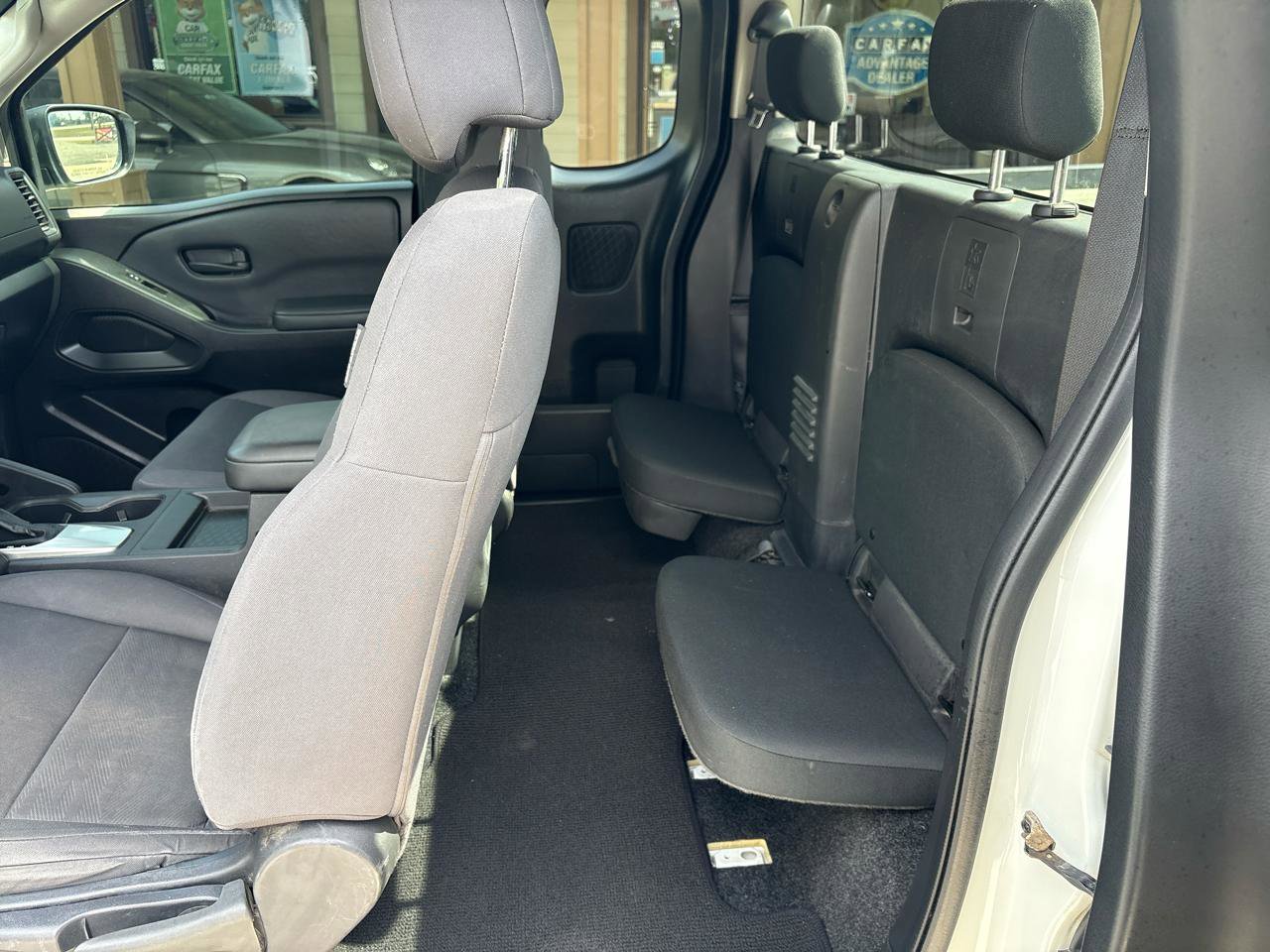 Used 2022 Nissan Frontier S RWD image 15