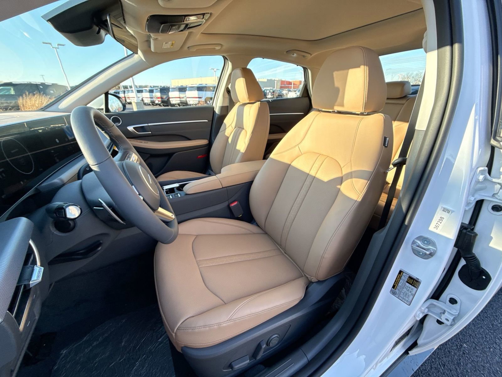 Used 2026 Hyundai Sonata Limited FWD image 13