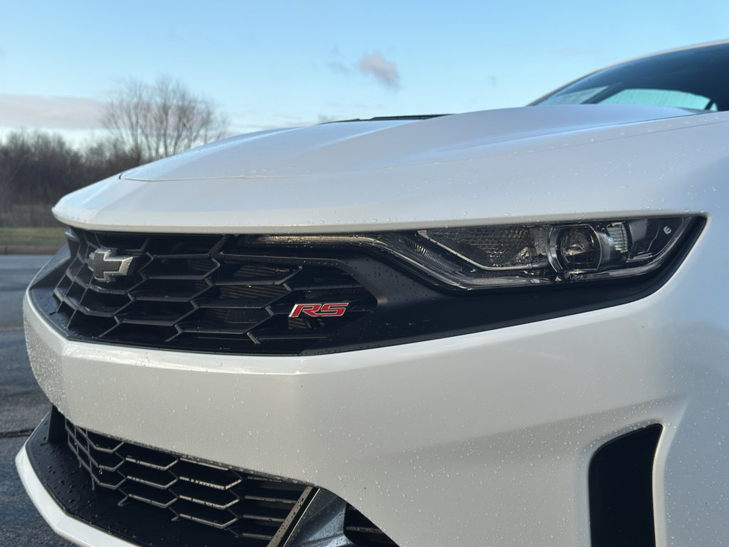 Used 2023 Chevrolet Camaro LT w/ RS Package image 9