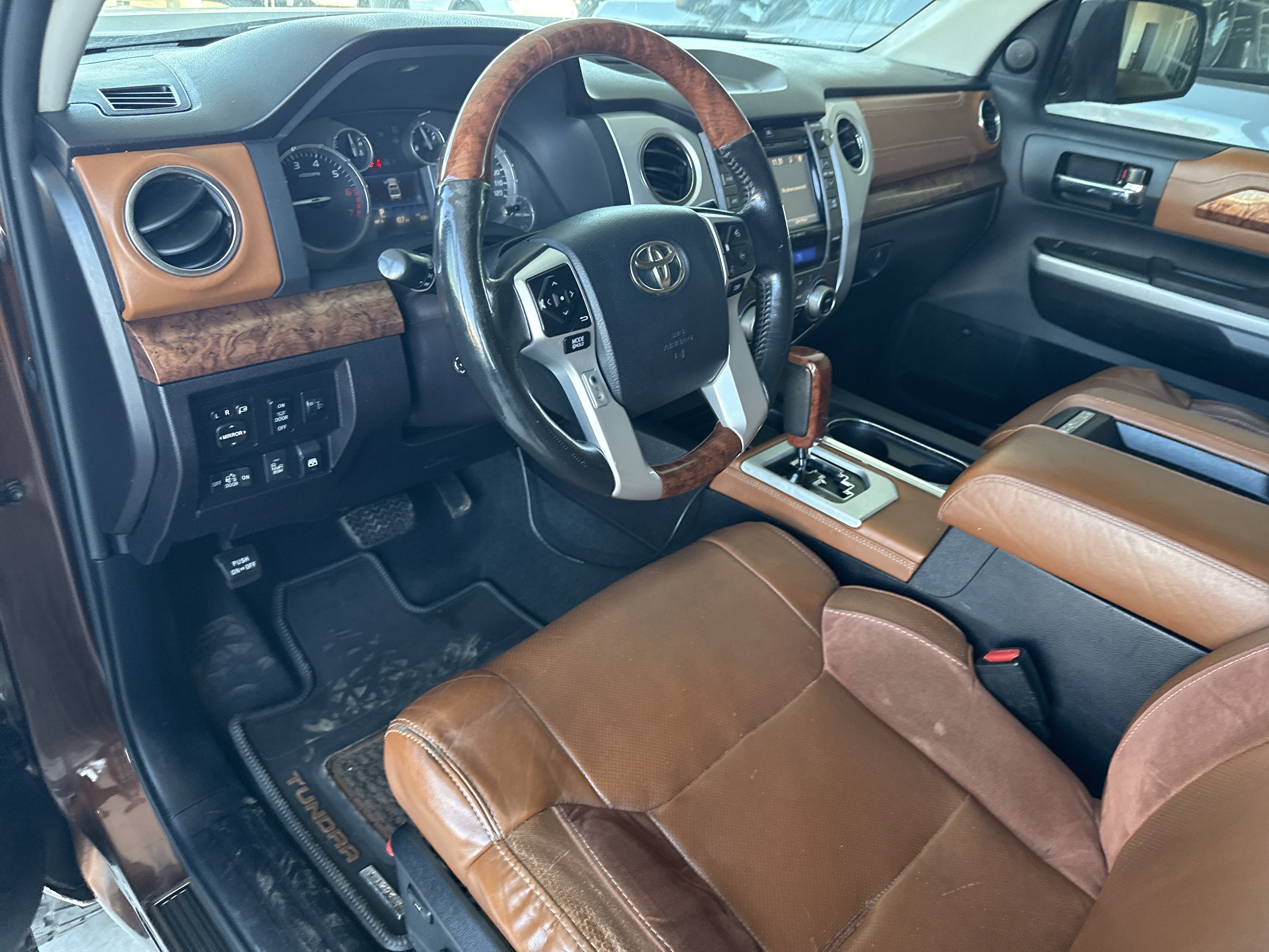 Used 2015 Toyota Tundra 1794 Edition image 19