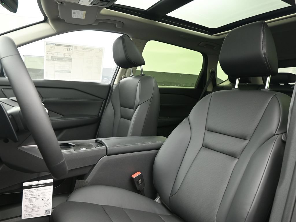 Used 2026 Nissan Rogue Dark Armor FWD image 13