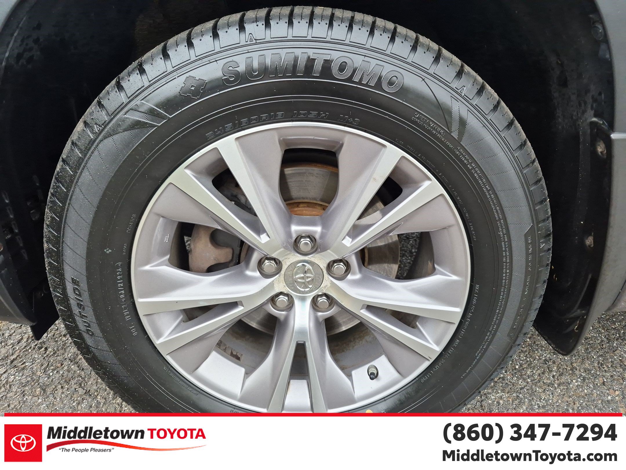 Used 2015 Toyota Highlander XLE AWD/4WD image 9