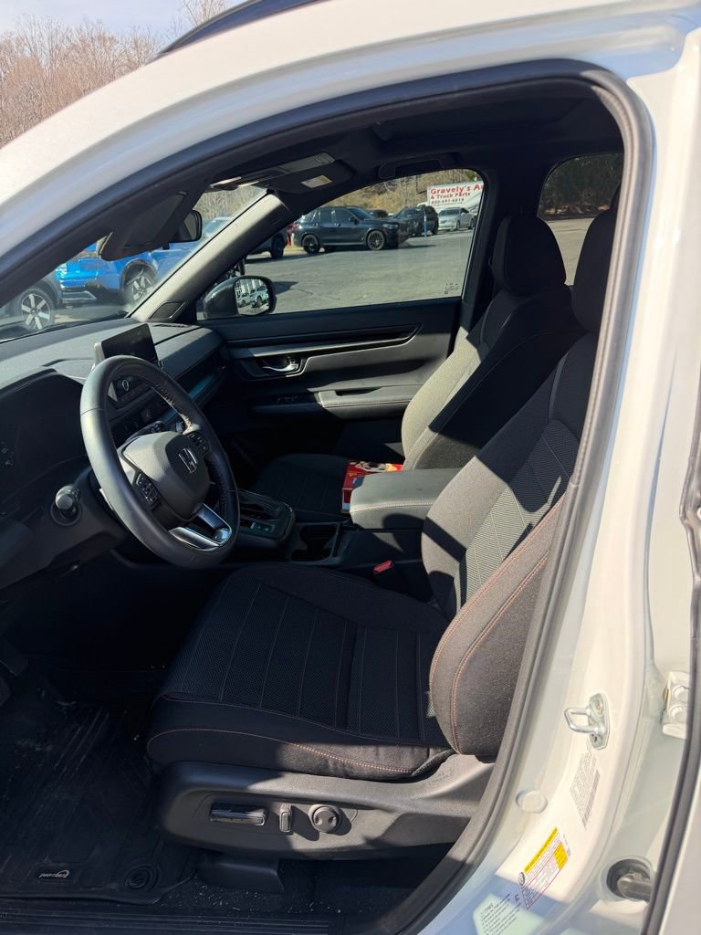 Used 2023 Honda CR-V Sport image 13
