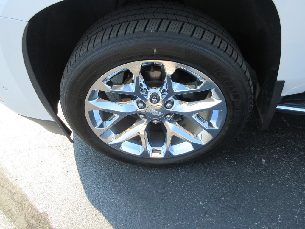 Certified 2020 Cadillac Escalade Premium Luxury AWD/4WD image 15