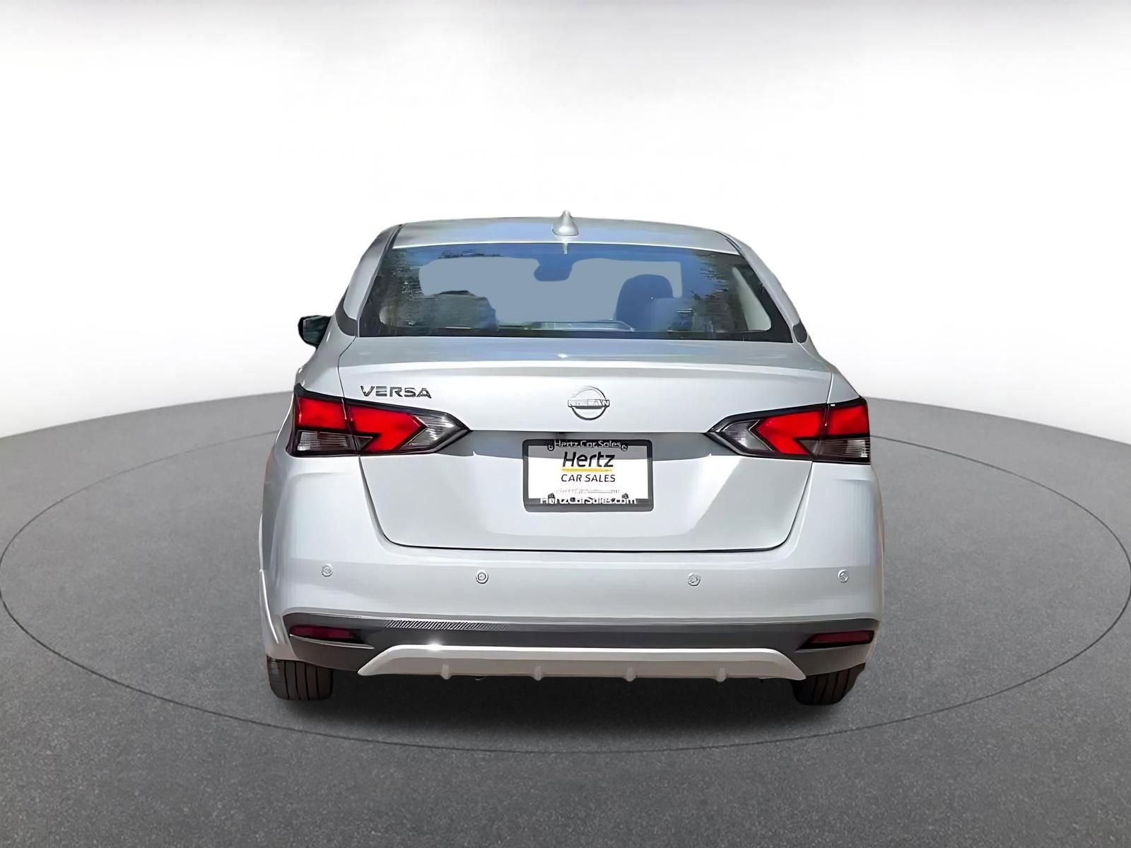 Used 2025 Nissan Versa SV w/ Trunk Package FWD image 12