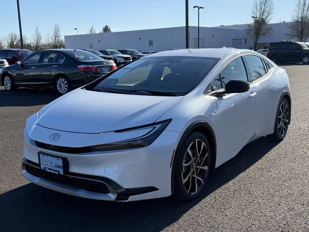 Used 2024 Toyota Prius Prime image 4