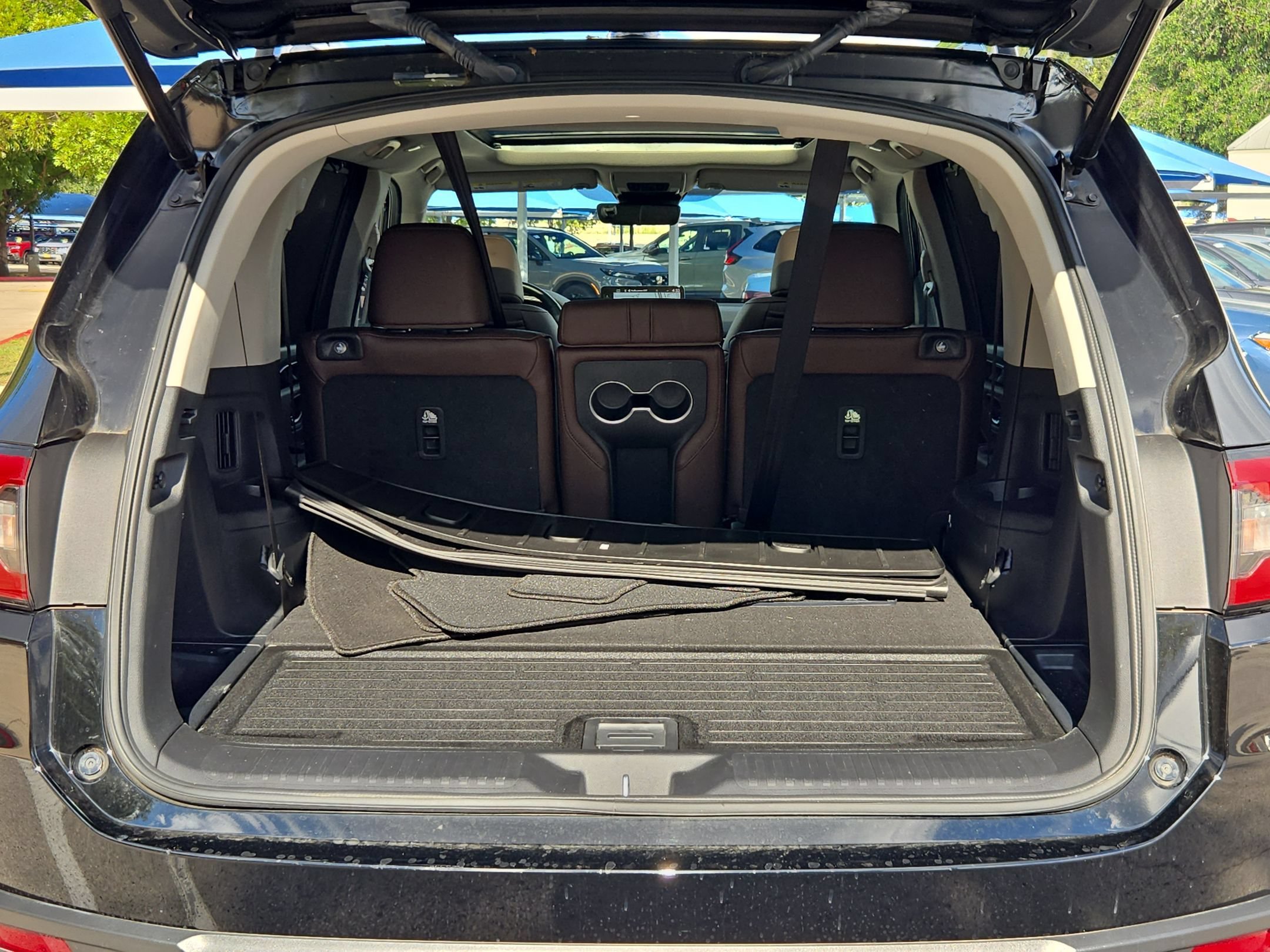 Used 2023 Honda Pilot Elite image 24
