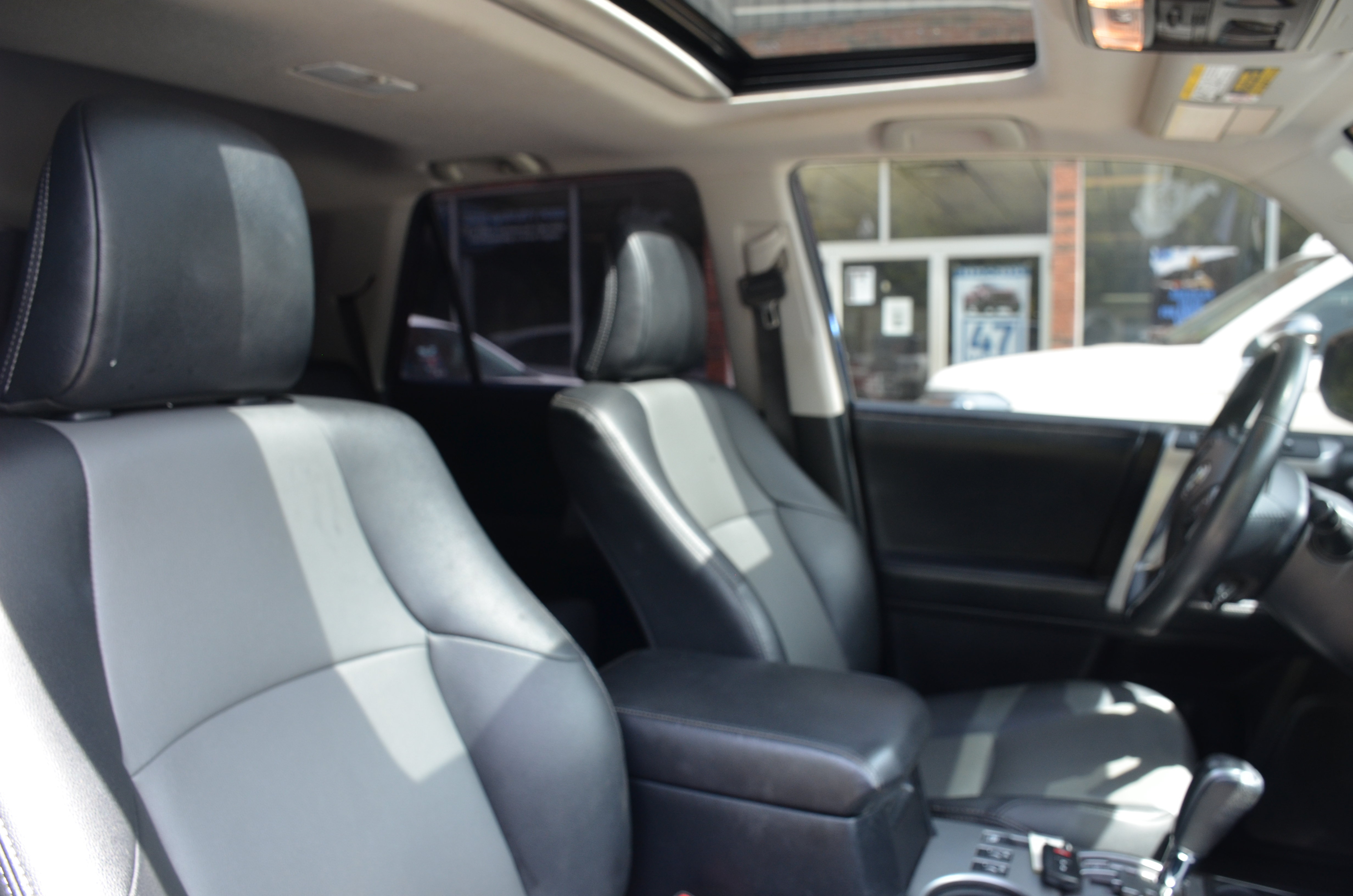 Used 2021 Toyota 4Runner SR5 Premium w/ Moonroof Package AWD/4WD image 36