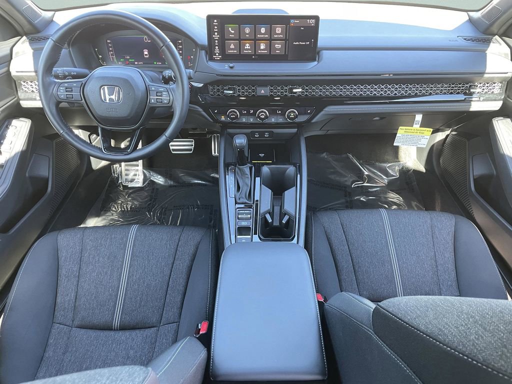 Used 2025 Honda Accord Sport image 18