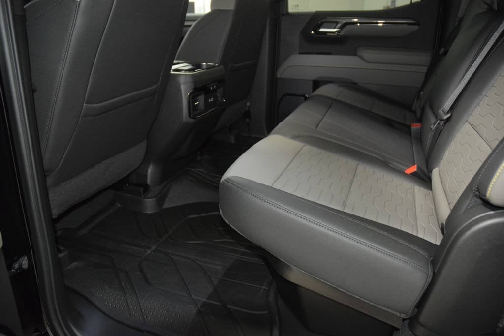 New 2026 Chevrolet Silverado 1500 ZR2 AWD/4WD image 47