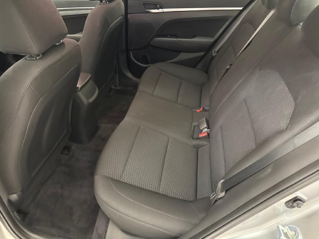Used 2020 Hyundai Elantra SEL w/ Cargo Package (C1) FWD image 15