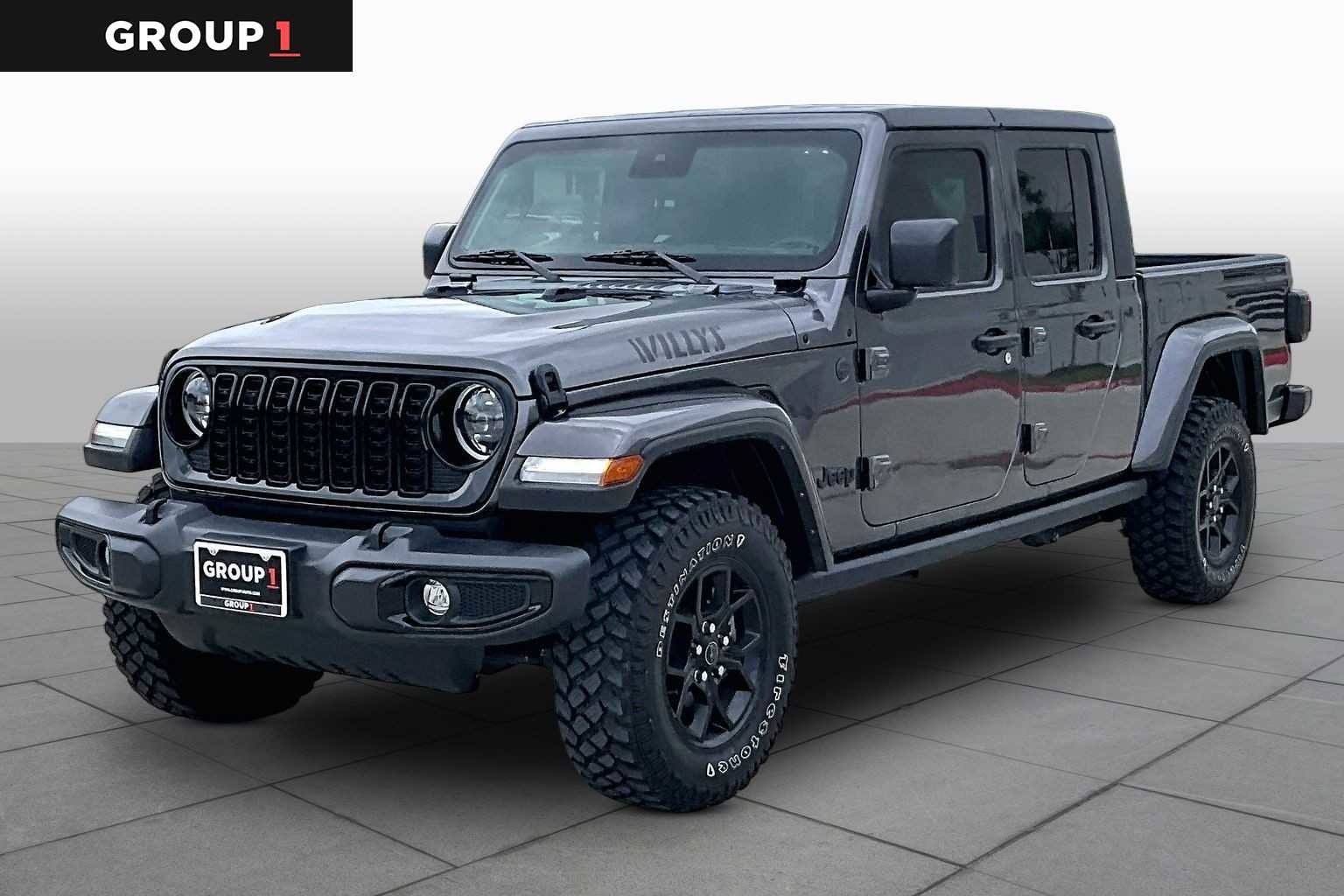 Used 2024 Jeep Gladiator Sport AWD/4WD image 1