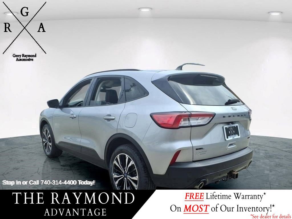 Used 2022 Ford Escape SEL w/ SEL Stealth AWD Package image 4
