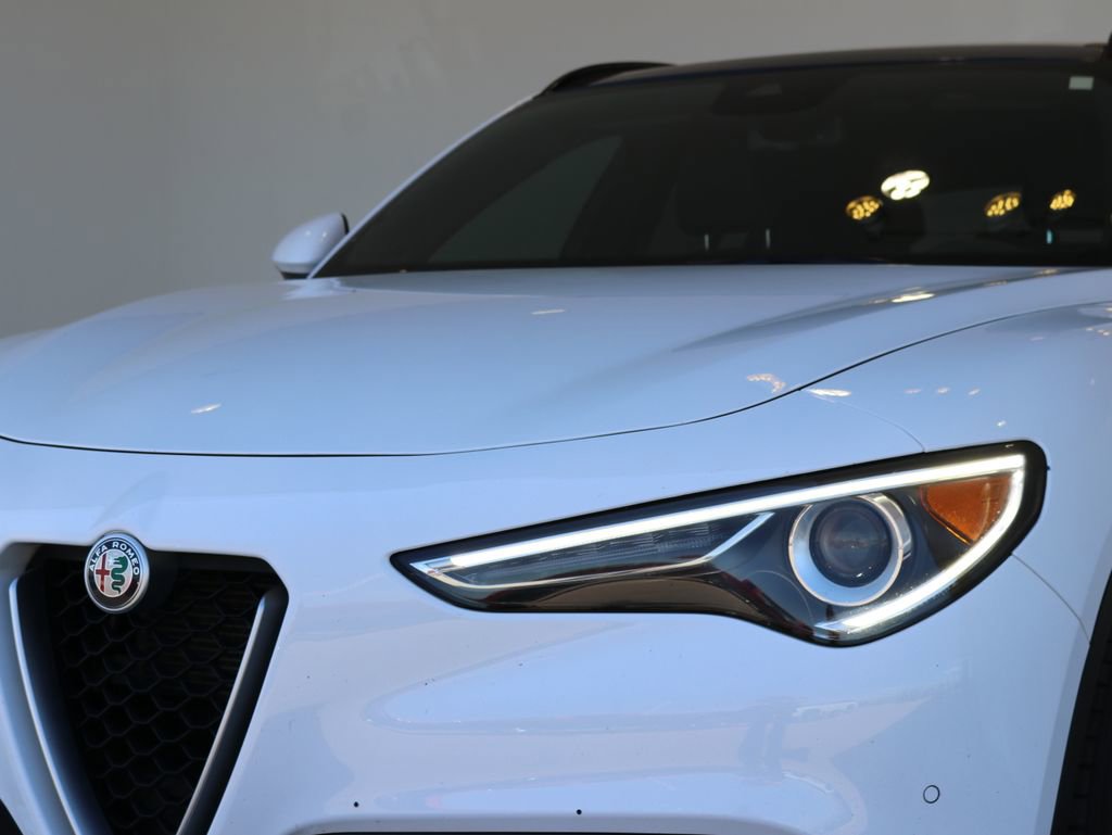 Used 2019 Alfa Romeo Stelvio Ti Sport w/ Quick Order Package 22S Sport AWD/4WD image 54