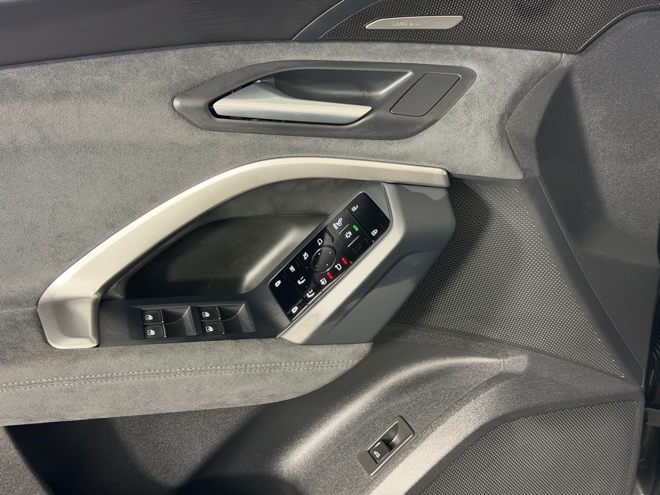 New 2026 Audi SQ5 Premium Plus AWD/4WD image 14