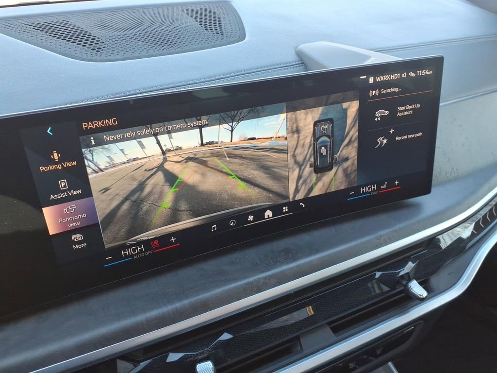 Used 2024 BMW X3 xDrive30i image 11