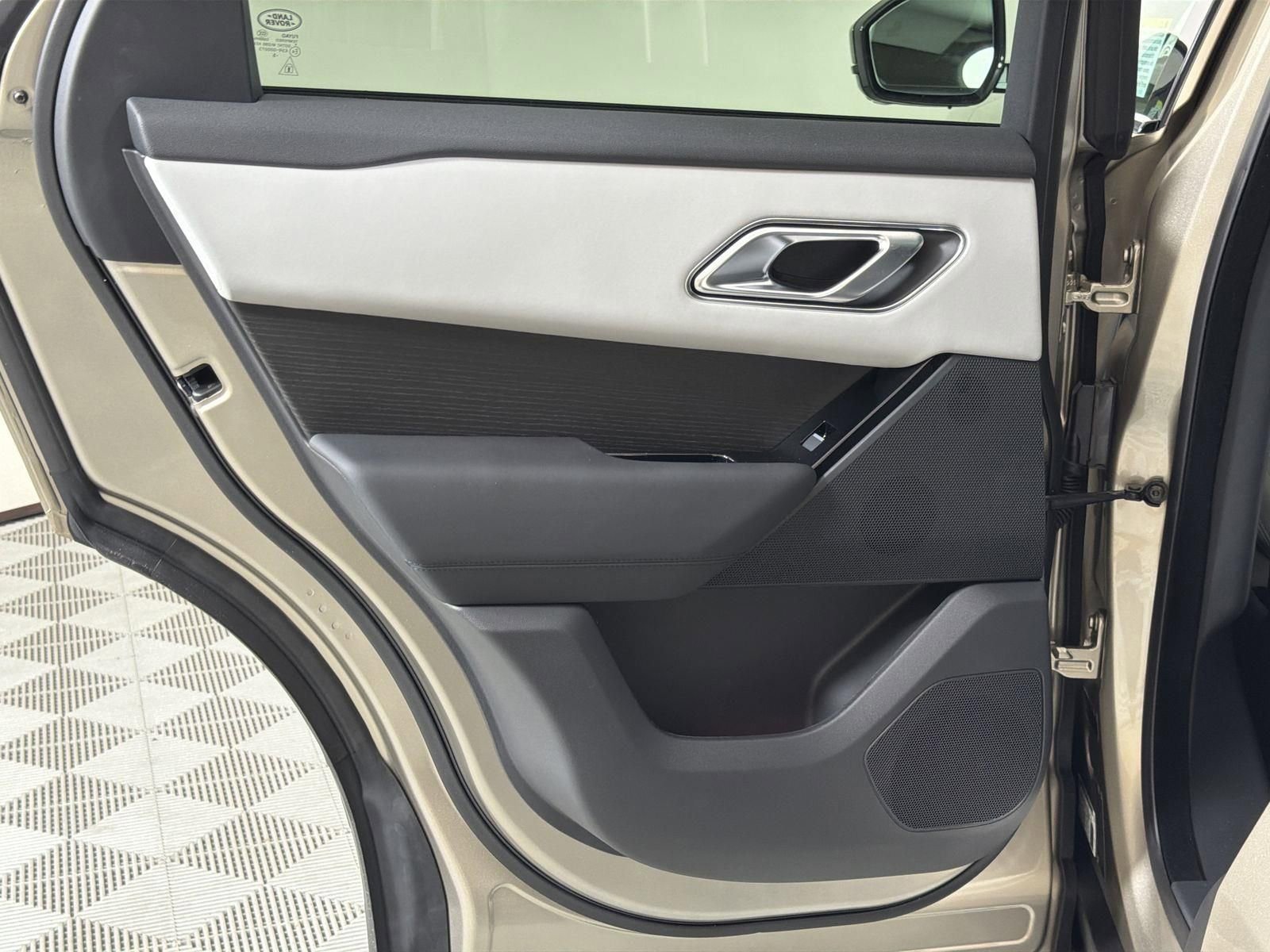 New 2026 Land Rover Range Rover Velar S image 26