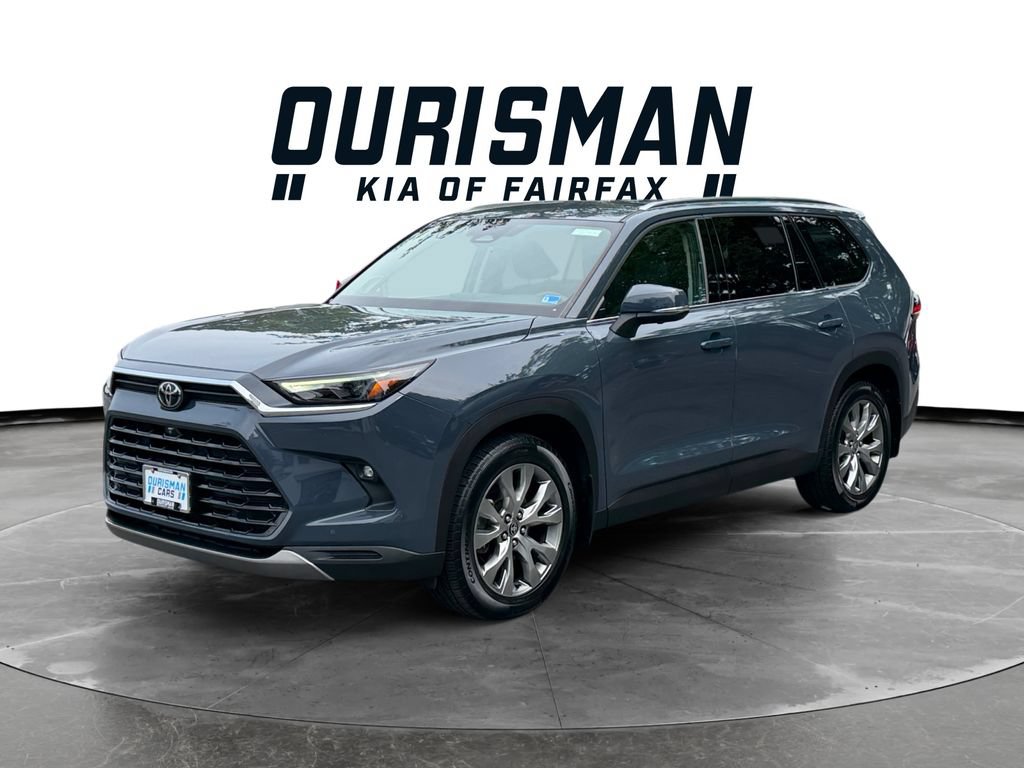 Used 2024 Toyota Grand Highlander AWD image 2