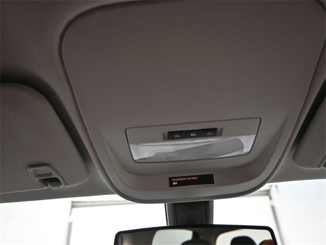 Used 2021 Chevrolet Colorado W/T w/ Custom Special Edition image 12